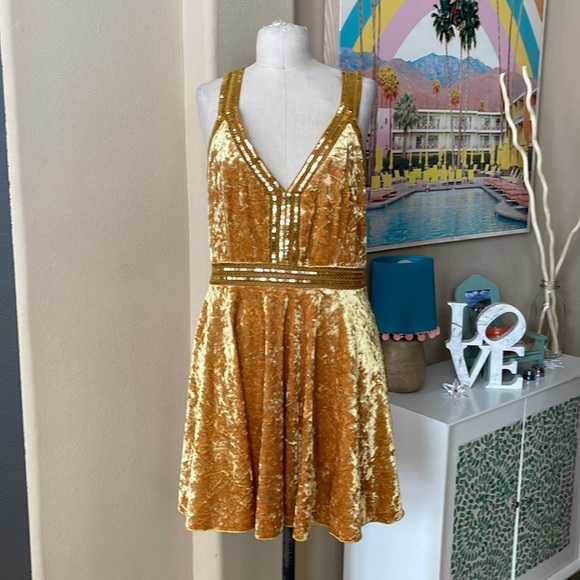 Free People Dresses & Skirts - Free People Dress NWT